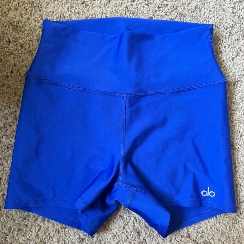 ALO Yoga Women's Blue Shorts